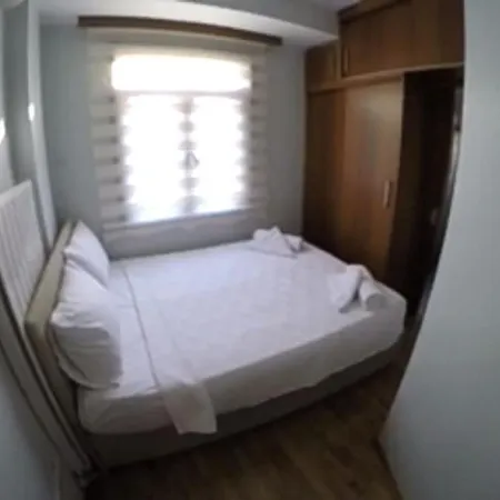 Hotel Omar Sultan Park