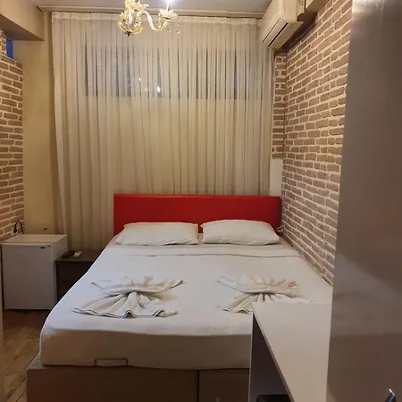 Omar Sultan Park Hotel