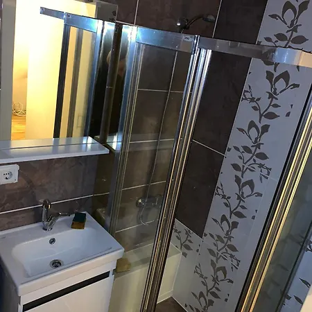 Hotel Omar Sultan Park