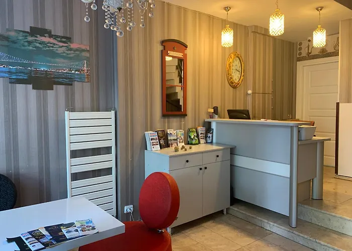 Hotel Omar Sultan Park *