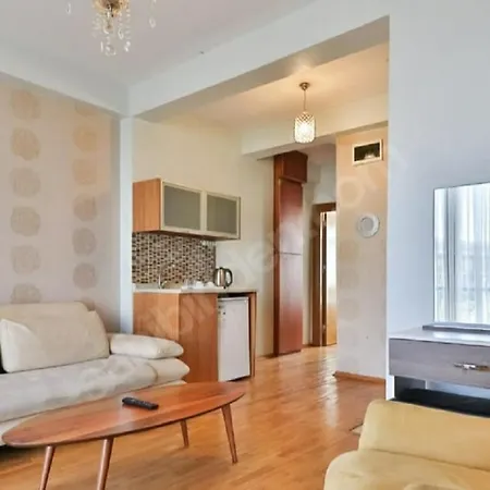 Omar Sultan Park * Стамбул