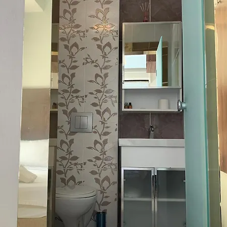 Omar Sultan Park * イスタンブール