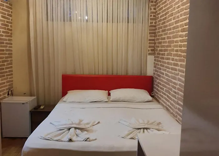 Omar Sultan Park Hotell