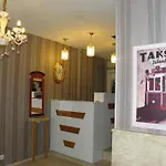 Hotel Omar Sultan Park