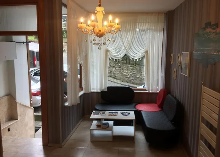 Hotel Omar Sultan Park *